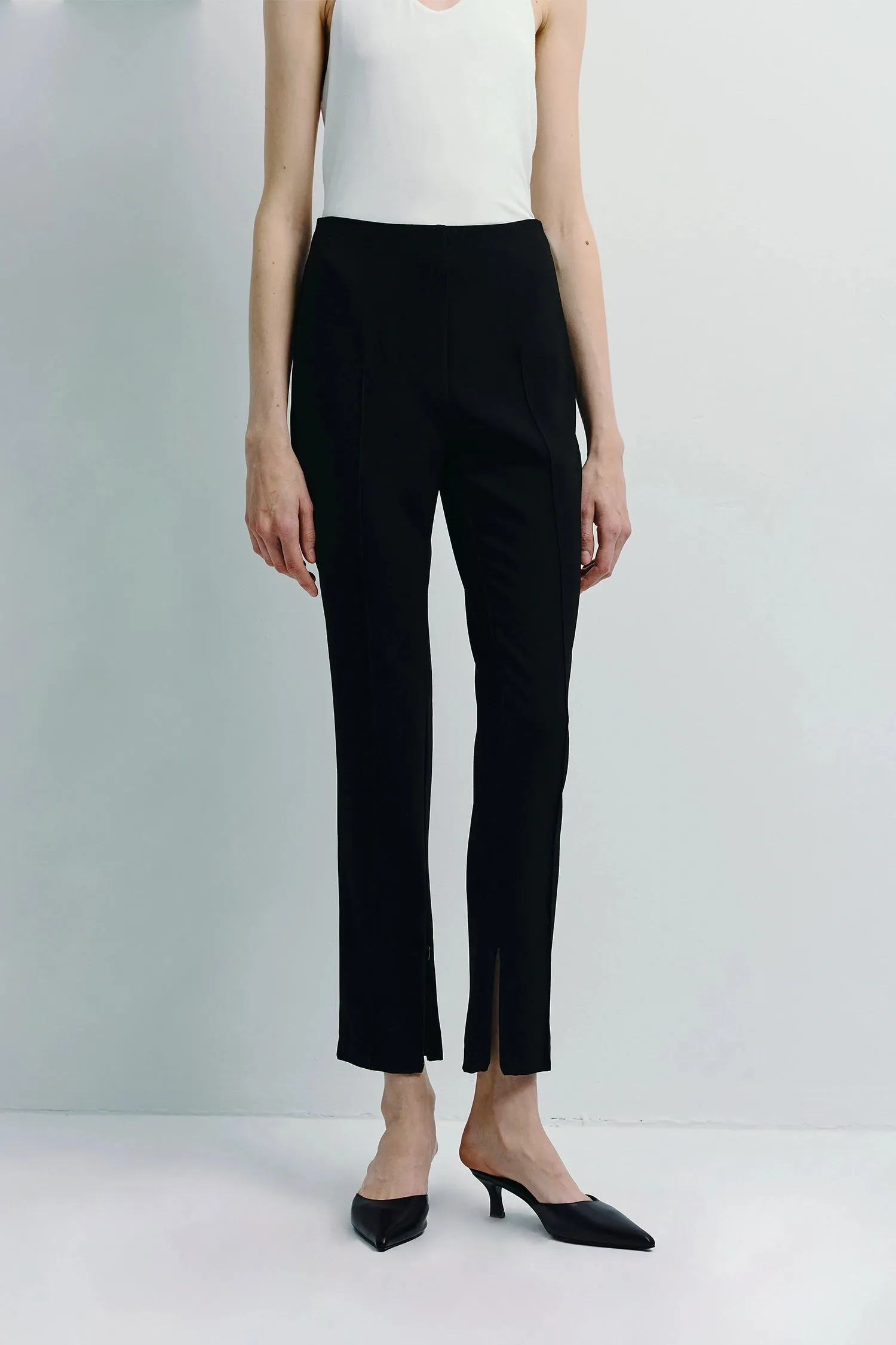 Reims Zip Hem Slim Pant